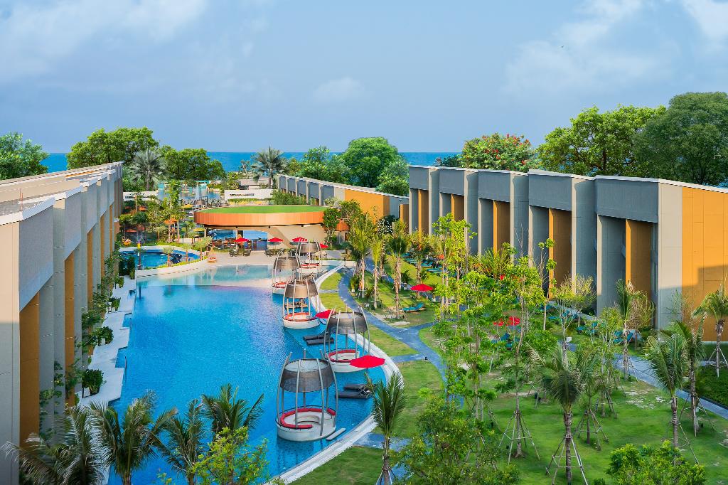 Avani+ Hotel in Hua Hin pool view