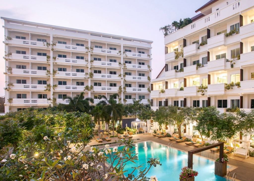 โรงแรมฮิลล์เฟรสโก้ พัทยา (Hill Fresco Hotel Pattaya) ชลบุรี ที่พักชลบุรี สุนัขเข้าได้